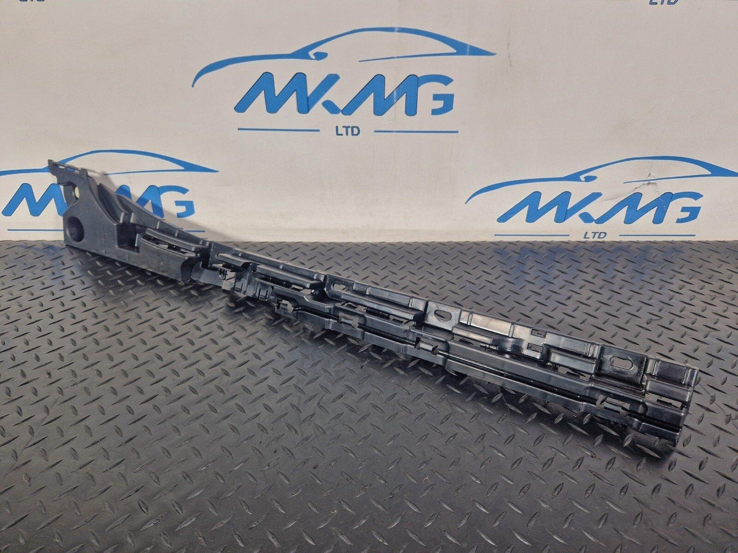 11-18 BMW 6 SERIES F06 SIDESKIRT BRACKET REAR DRIVER RIGHT SIDE 7276350