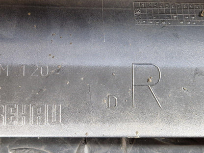 14-21 MERCEDES BENZ W205 RIGHT O/S SKIRT IN SILVER 792 A2056907002 A2056907202