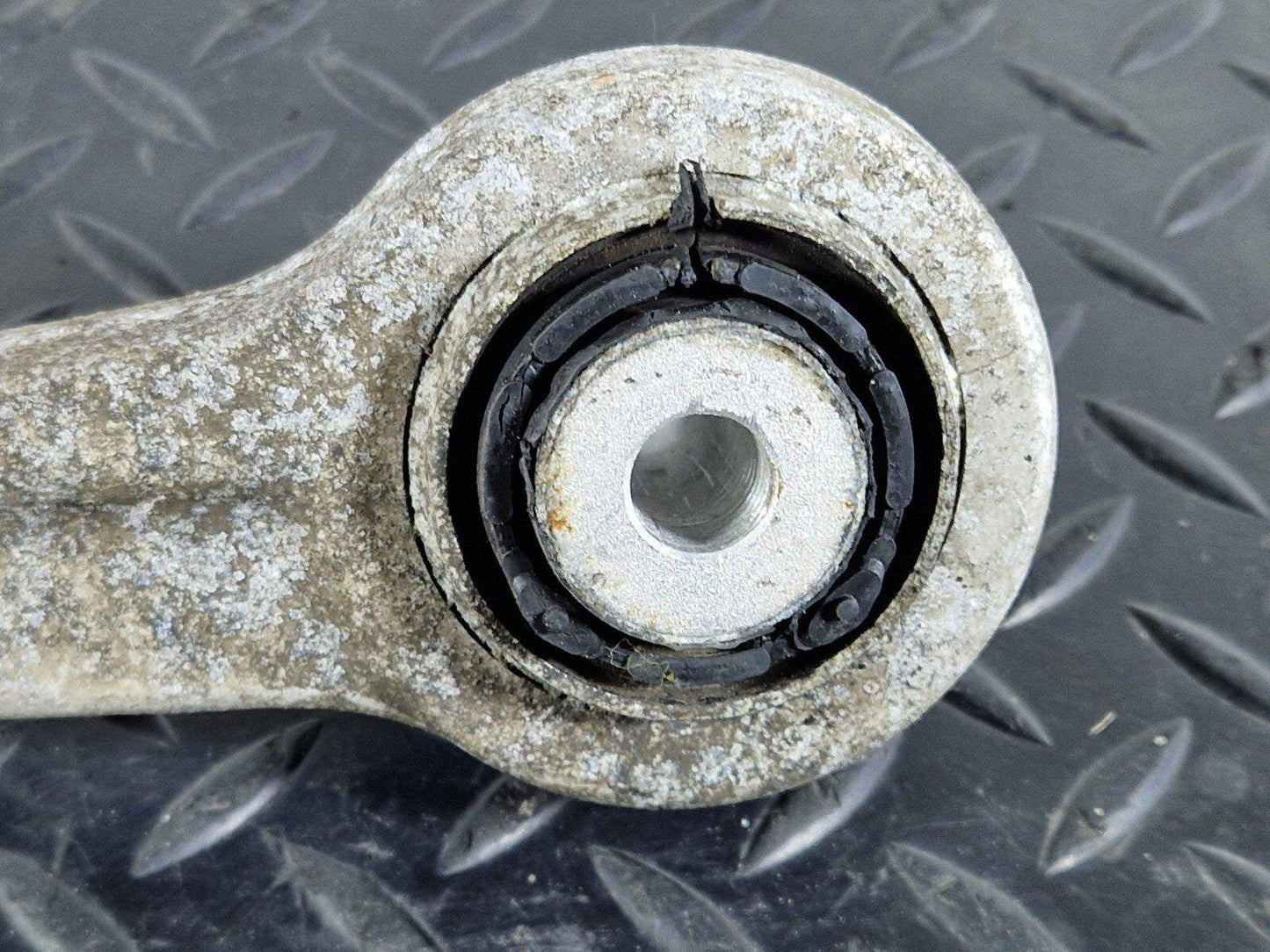 10-13 BMW X5 E70 LCI GENUINE LEFT REAR SUSPENSION CONTROL ARM 6770969