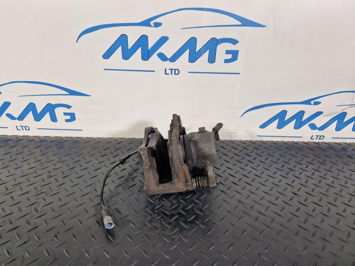 14-21 BMW 2 SERIES F45 F46 218D B47 GENUINE FRONT LEF N/S BRAKE CALIPER NL