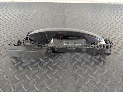 13-19 MERCEDES BENZ CLA C117 FRONT LEFT PASSENGER SIDE DOOR HANDLE A2047602134