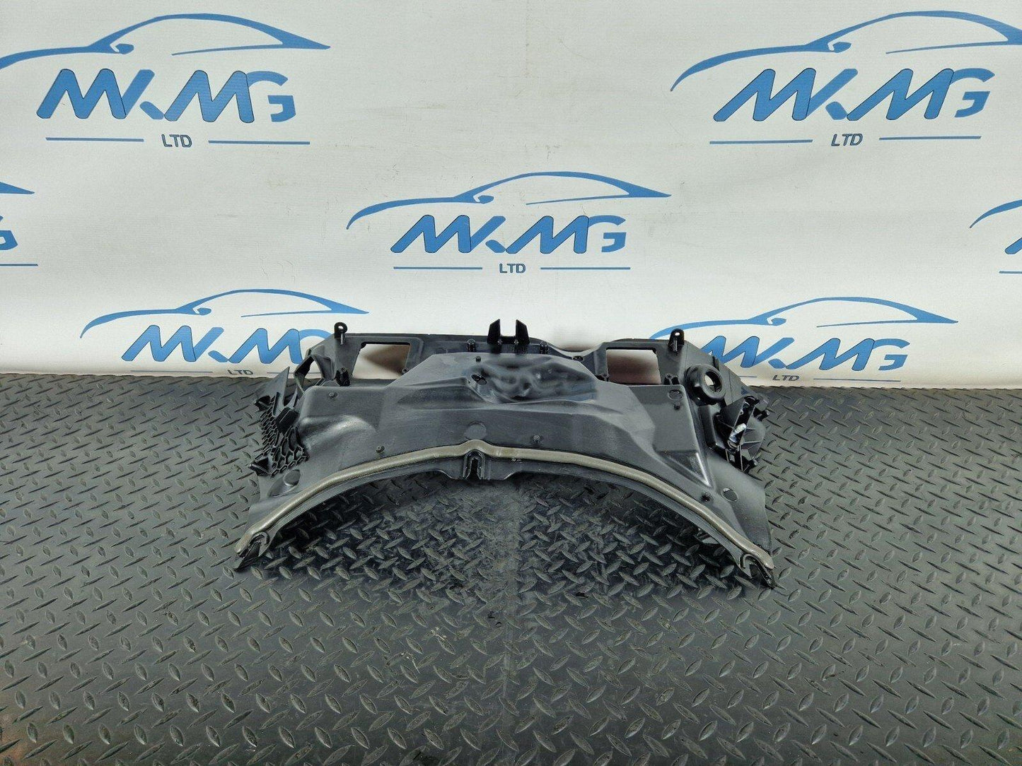 14-21 MERCEDES BENZ W205 GENUINE FRONT CENTER ENGINE PARTITION PANEL A2056202501