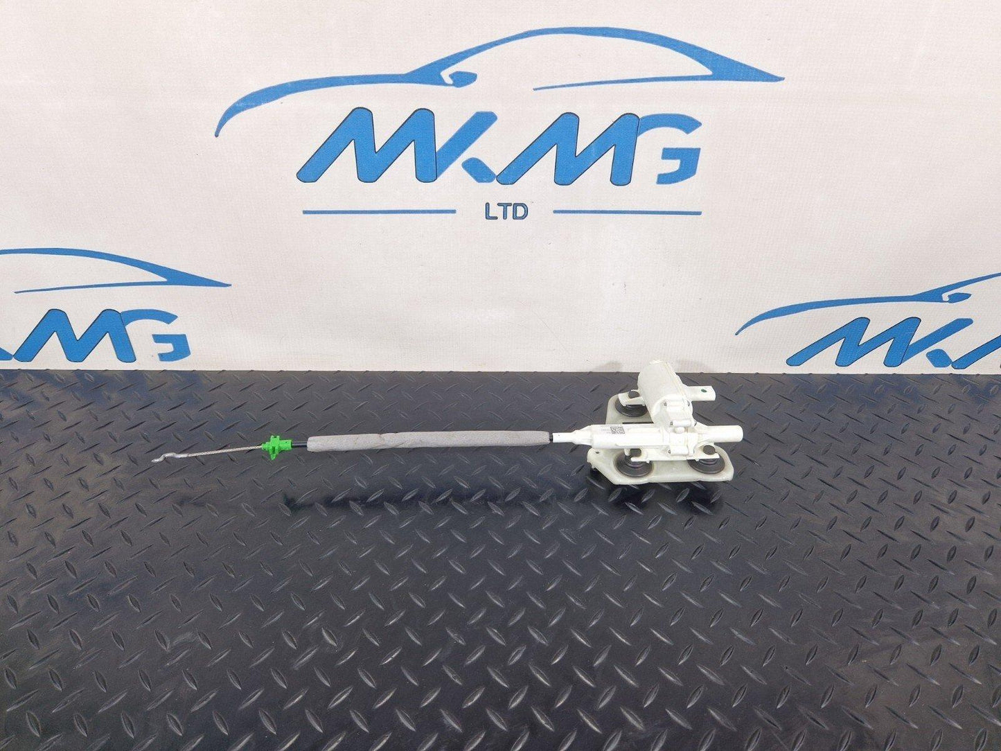 19-ON MERCEDES BENZ B CLASS W247 TAILGATE BOOT LOCK MOTOR ACTUATOR  A0999068600