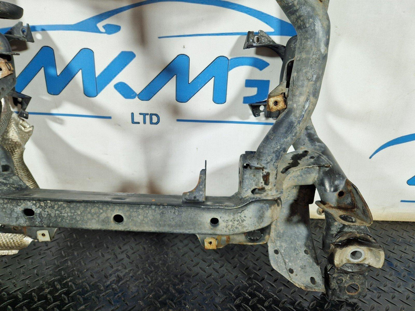 11-19 MERCEDES BENZ ML W166 GENUINE FRONT SUBFRAME A1663302000
