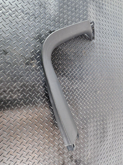 16-22 MERCEDES BENZ GLC X253 REAR LEFT N/S SIDE TAILGATE TRIM COVER A2537400171