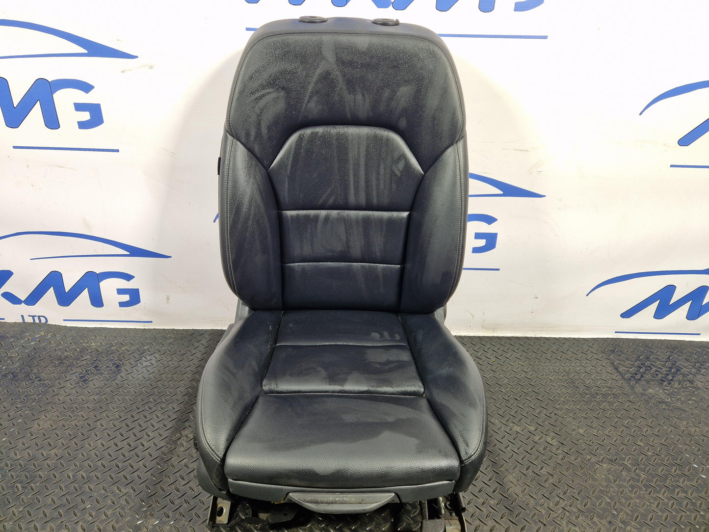 MERCEDES B CLASS W246 FRONT RIGHT O/S DRIVER SIDE BLACK LEATHER SEAT
