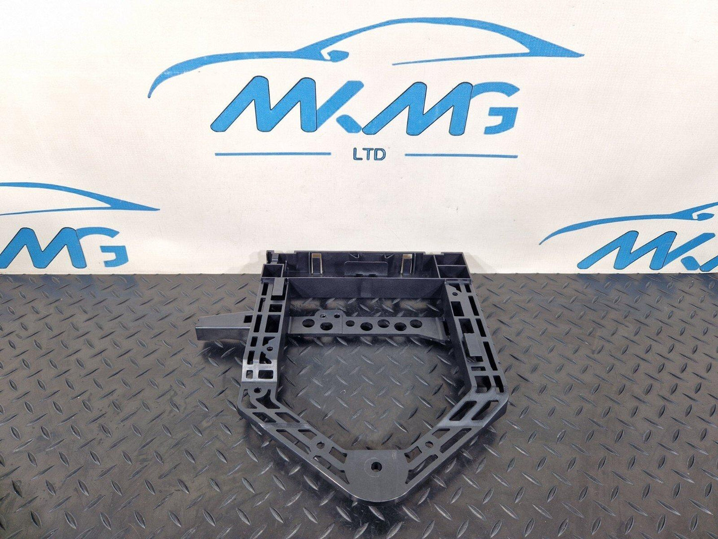 14-21 MERCEDES BENZ C200 W205 OEM REAR CONTROL MODULE BRACKET MOUNT A2055456000