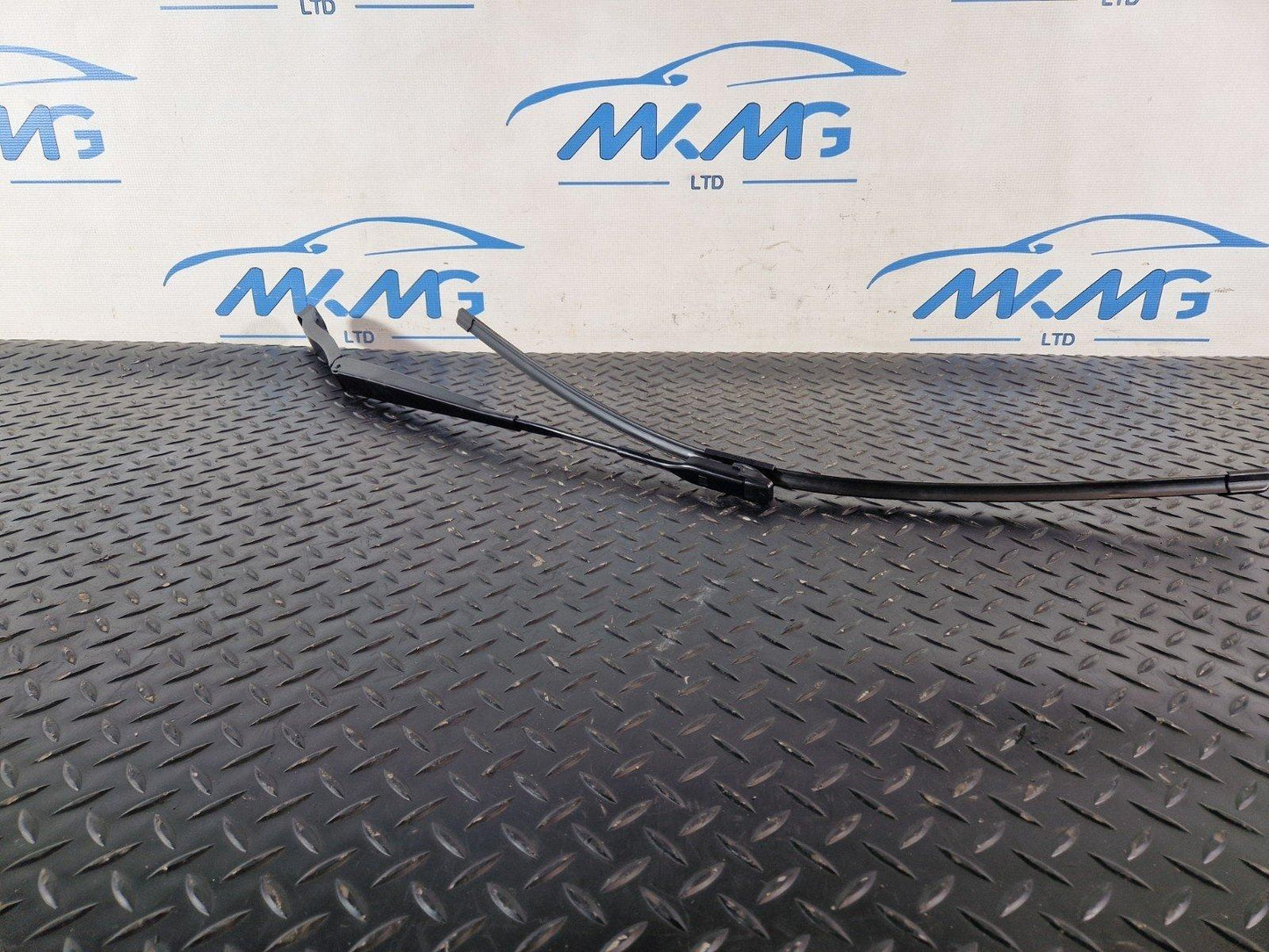 16-20 AUDI Q7 4M GENUINE FRONT RIGHT DRIVER O/S WIPER ARM 4M2955408