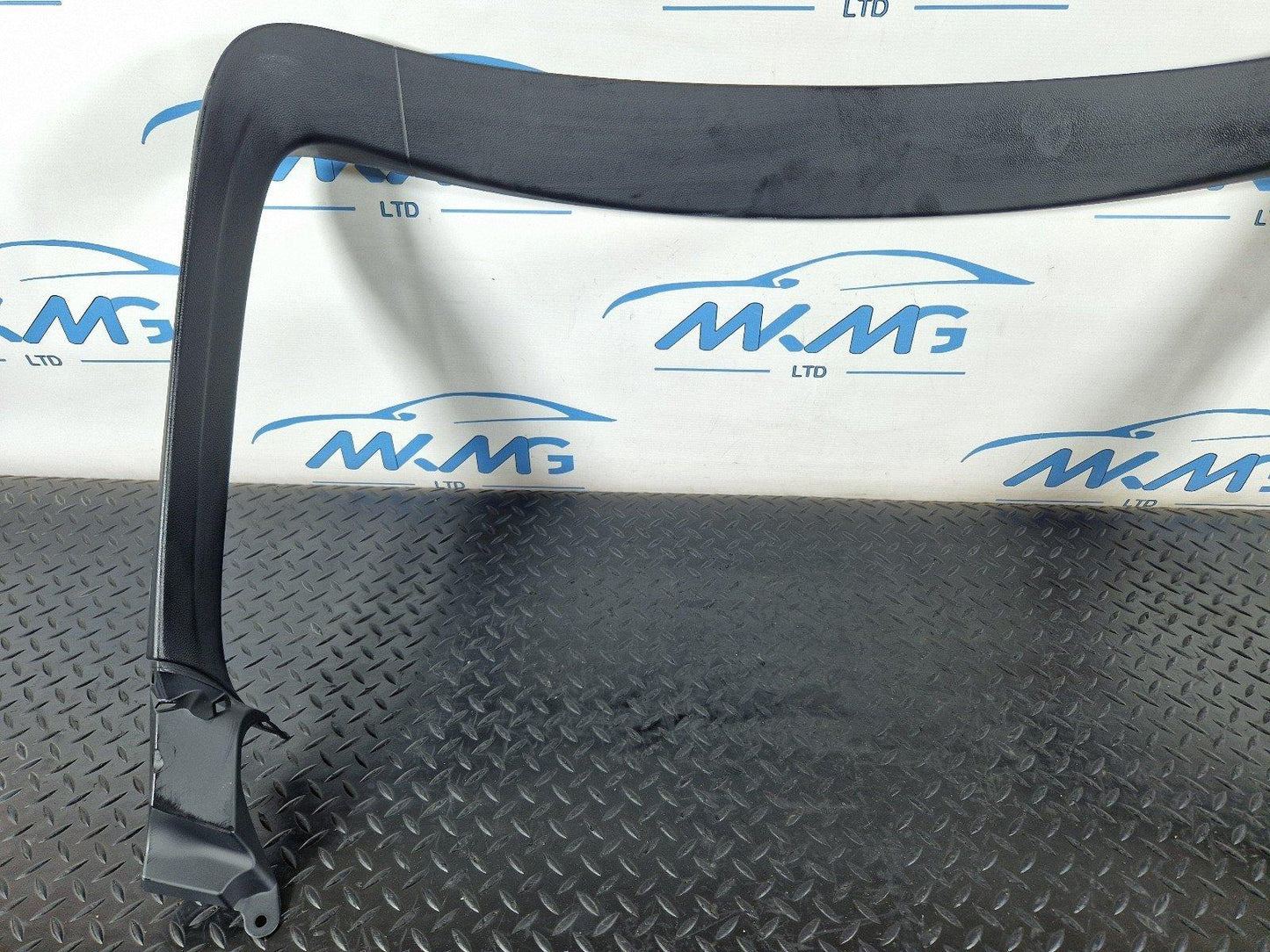 12-18 AUDI A6 C7 GENUINE TAIL GATE INNER WINDOW TRIM PANEL BLACK 4G9867973B