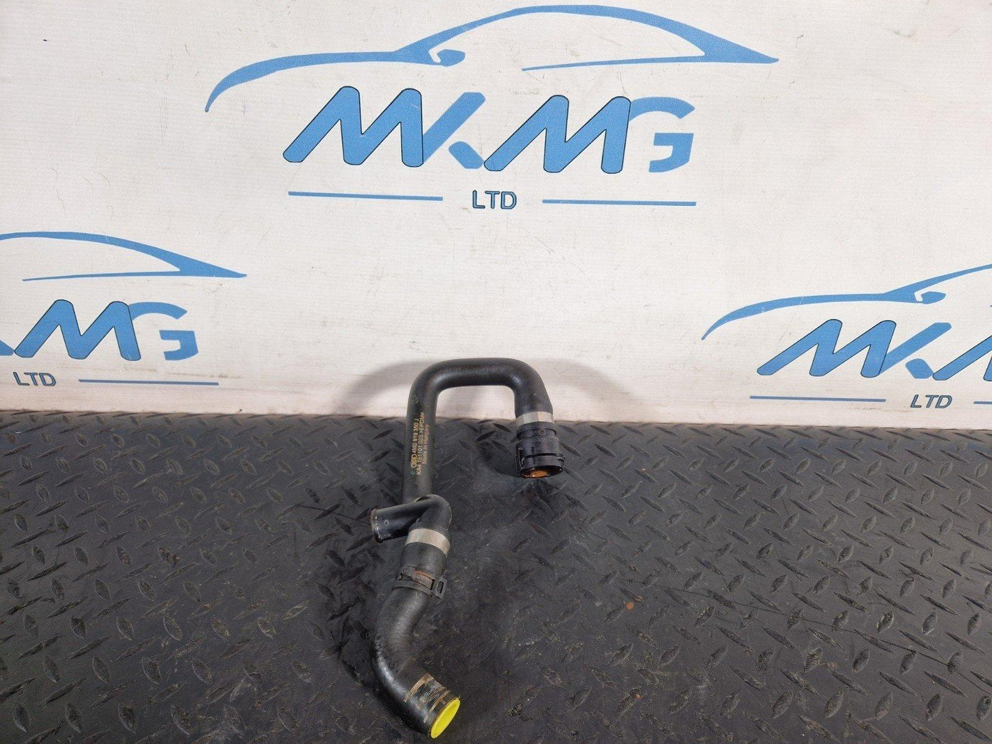 16-20 AUDI Q7 4M GENUINE WATER COOLANT PIPE 4M0819350J