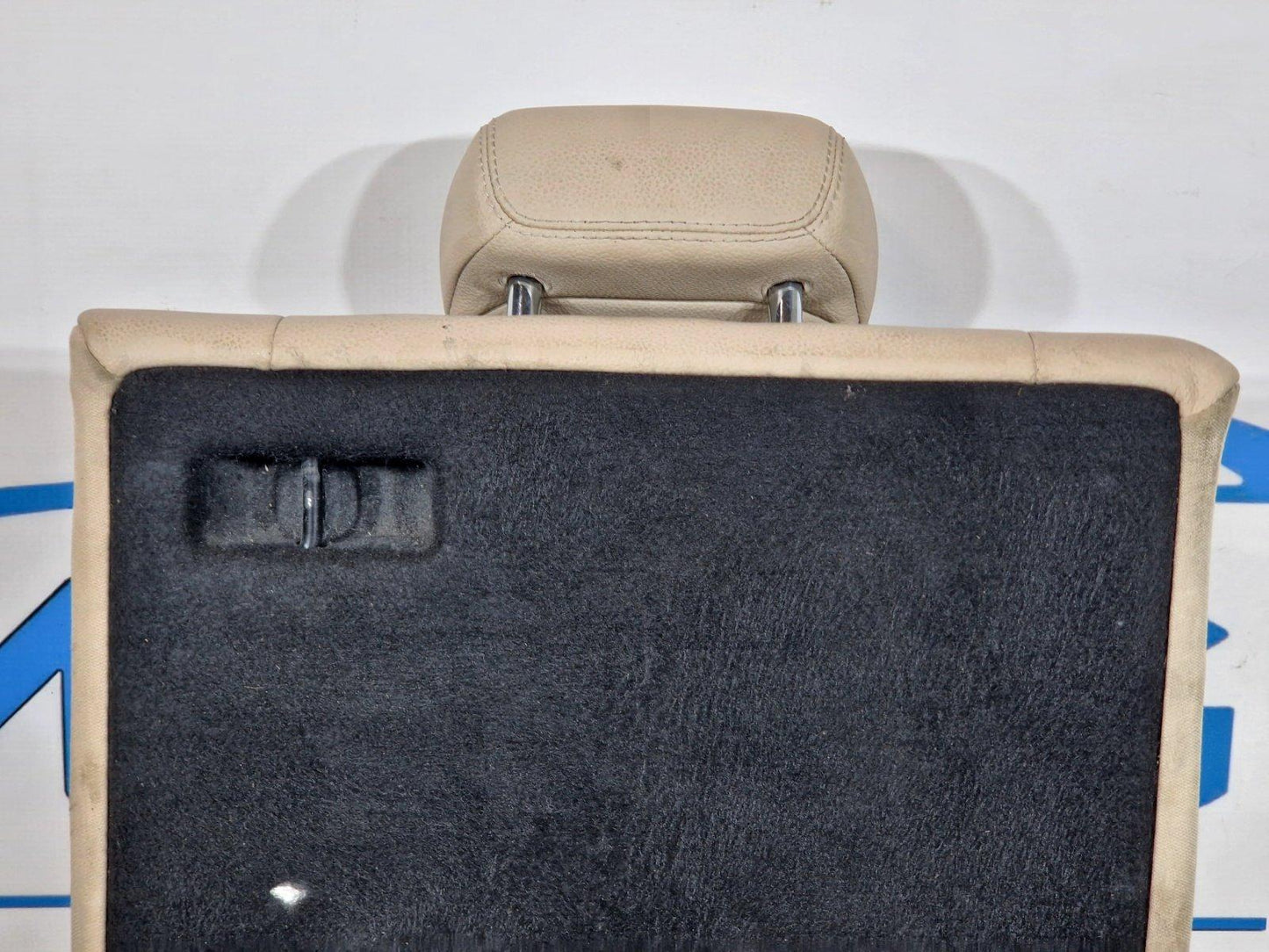 14-21 MERCEDES C CLASS SALOON W205 REAR RIGHT O/S LEATHER SEAT BACKREST BEIGE