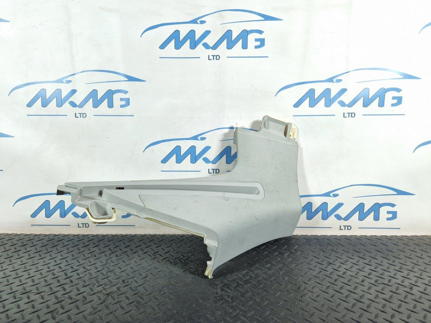 12-18 AUDI A6 C7 GENUINE LEFT UPPER D PILLAR TRIM 4G9867245B