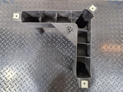 18-ON MERCEDES BENZ A CLASS W177 GENUINE MOUNT BRACKET A1776827500