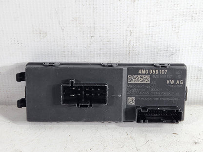 Audi A4 B9 Genuine Tailgate Boot Lid Control Module Unit 4M0959107
