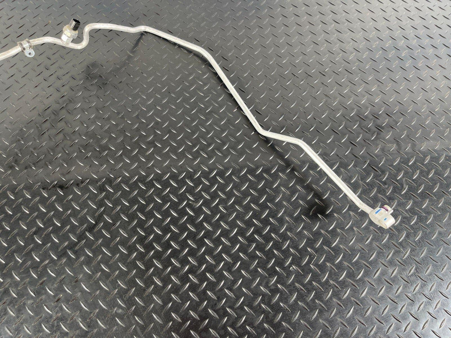 14-21 BMW 2 SERIES GRAN TOURER F45 F46 GENUINE AIR CON HOSE PIPE 6832951