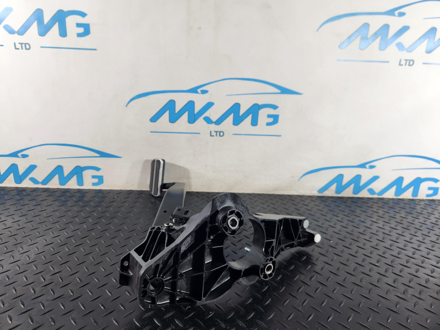 RANGE ROVER EVOQUE L551 BRAKE PEDAL M8DM2D094DC