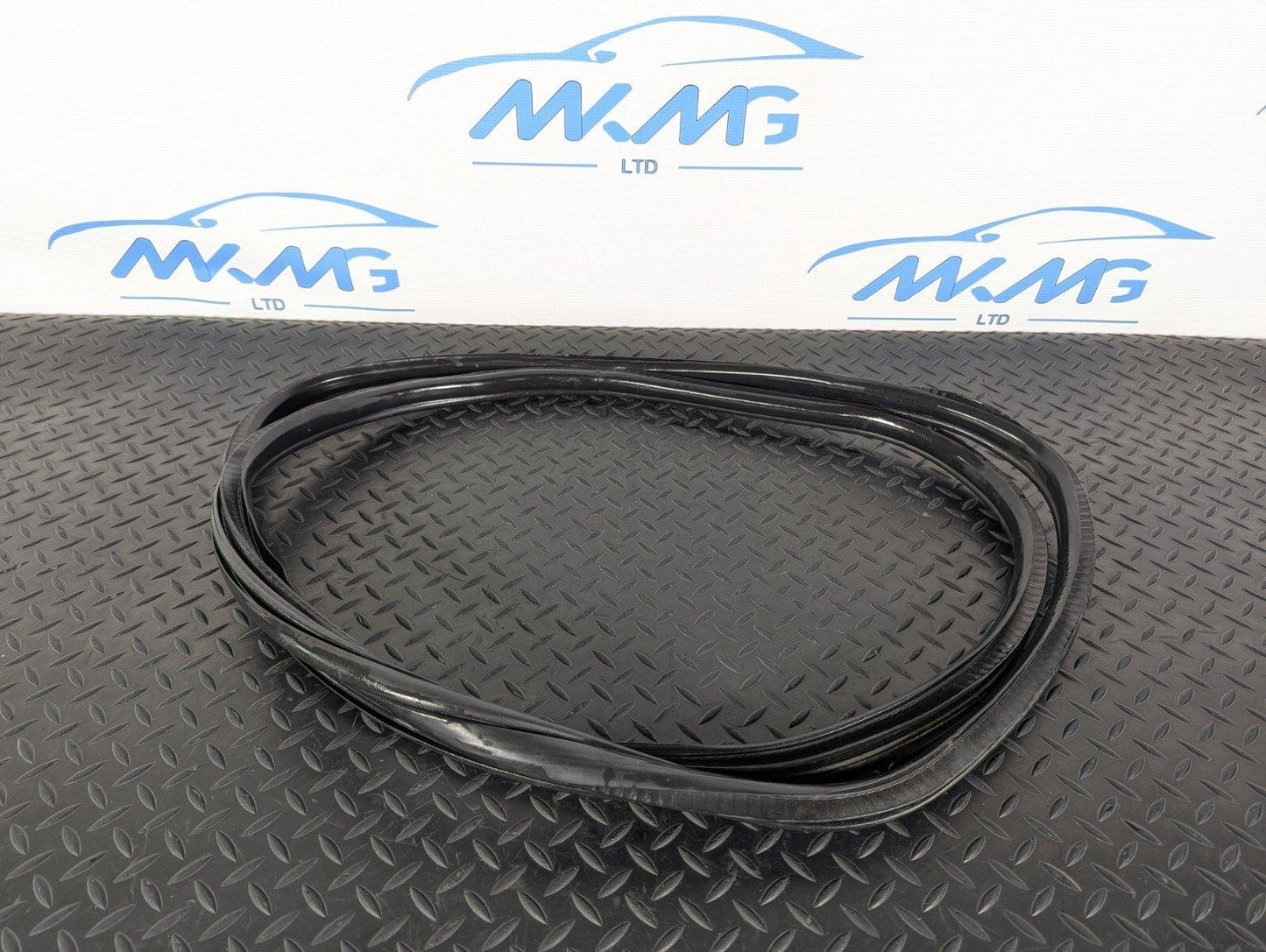 14-21 BMW 2 SERIES 218d GRAN TOURER F46 REAR DOOR RUBBER SEAL FITS LEFT & RIGHT