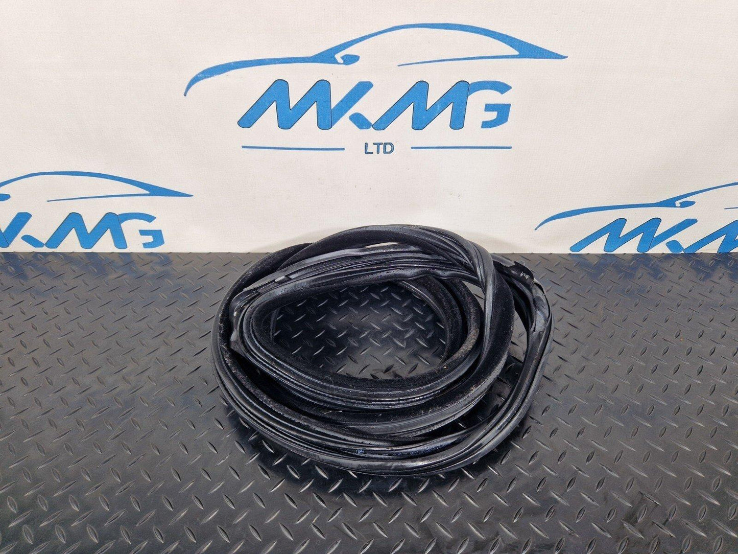 11-18 BMW 6 SERIES F06 GASKET SEAL RUBBER FRONT DOOR DRIVER SIDE 7275298