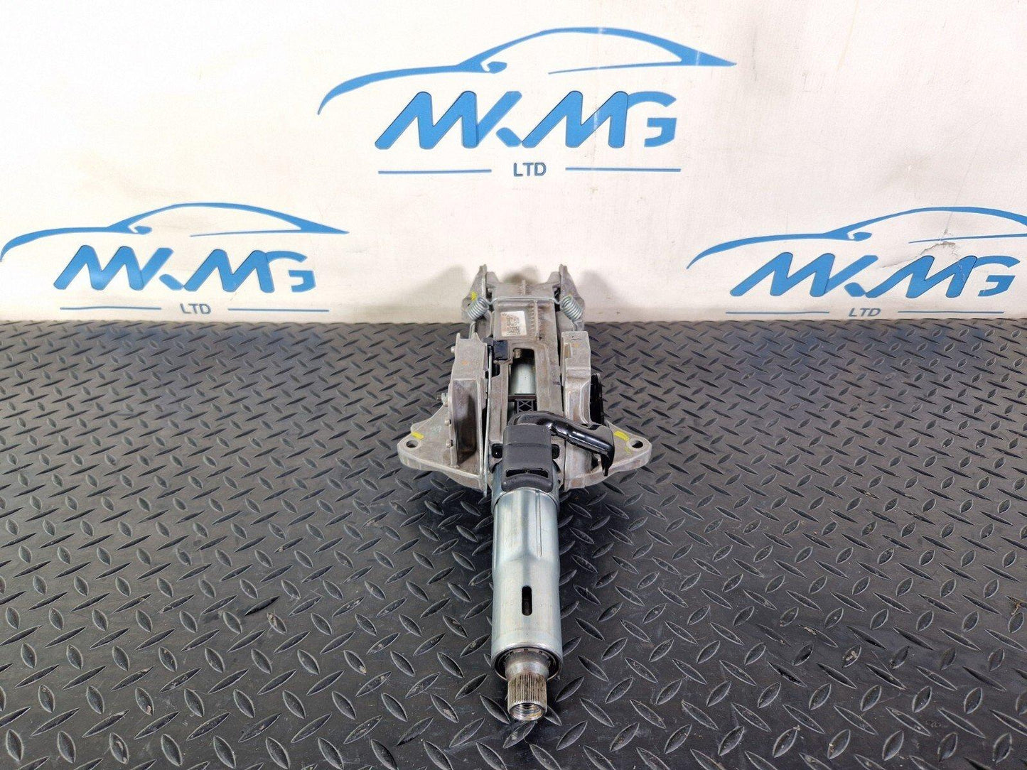 14-21 MERCEDES BENZ C200 W205  GENUINE STEERING COLUMN A2054609001