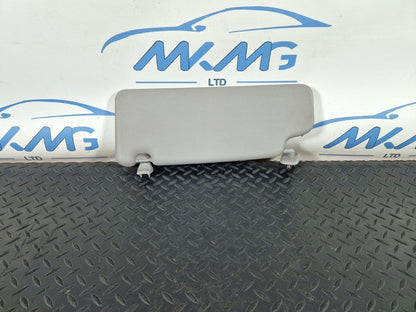 16-22 BMW X1 F48 GENUINE OEM RIGHT DRIVER SIDE SUN VISOR 7402854
