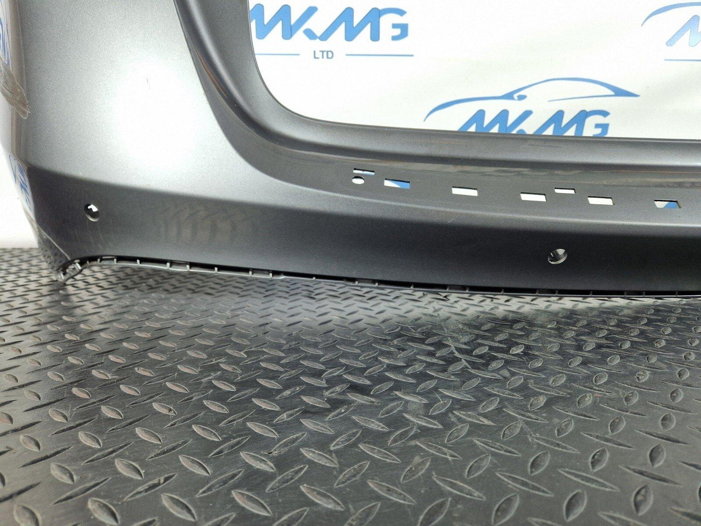14-20 MERCEDES BENZ GLA 200 X156 GENUINE REAR BUMPER IN GREY 787 A1568850125