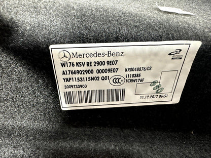 12-18 MERCEDES A-CLASS W176 GENUINE BOOT RIGHT SIDE TRIM COVER A1766902900