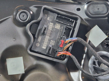 12-18 AUDI A6 C7 GENUINE FRONT LEFT PASSENGER N/S COMPLETE DOOR IN BLACK LY9B