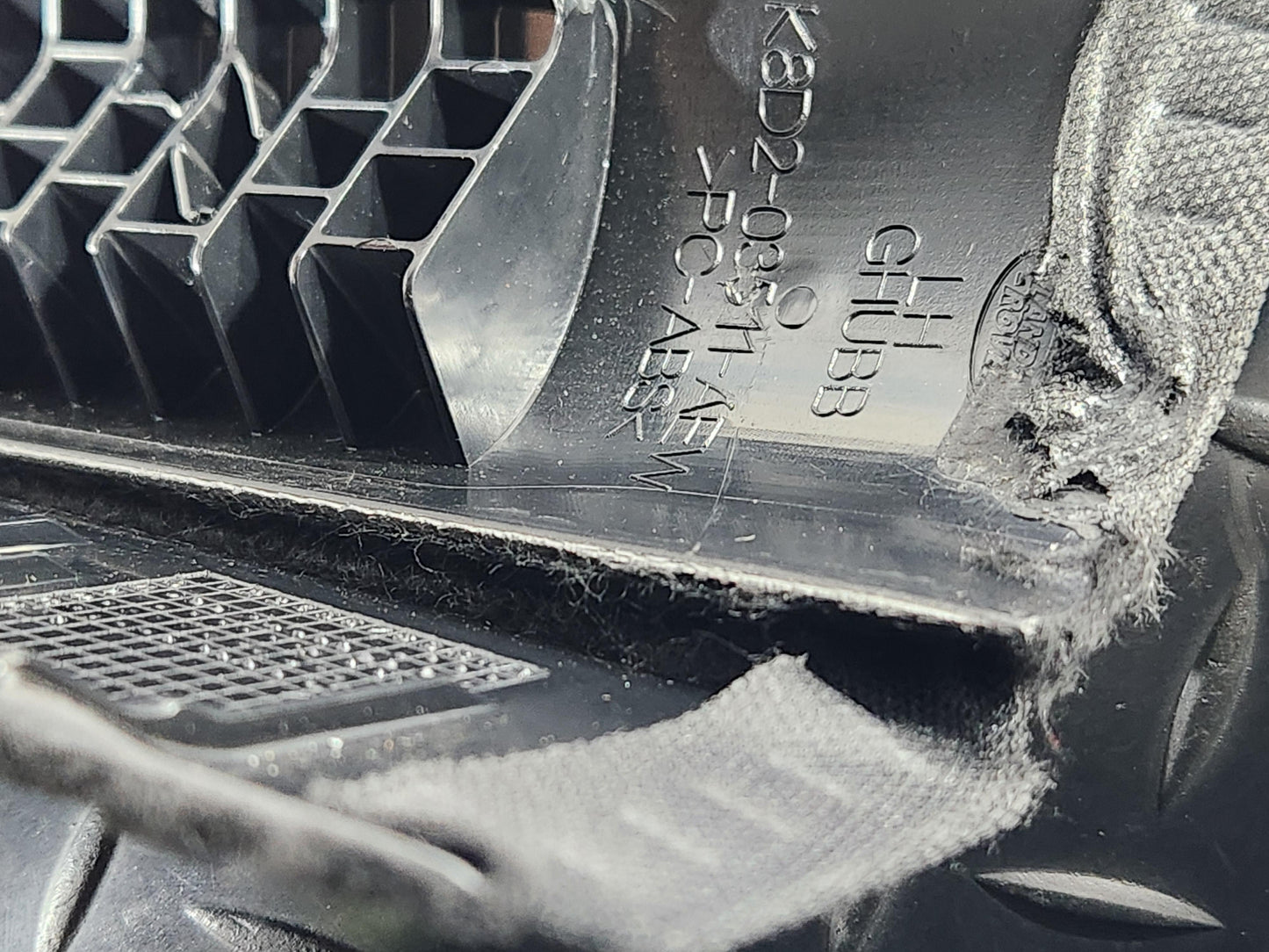 Range Rover Evoque L551 Genuine A-Pillar Trim Panel Damaged K8D2-03511-AE8PVJ