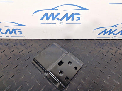 16-19 AUDI A4 B9 GENUINE REAR BOOT PANEL BRACKET HOLDER 8W0863253