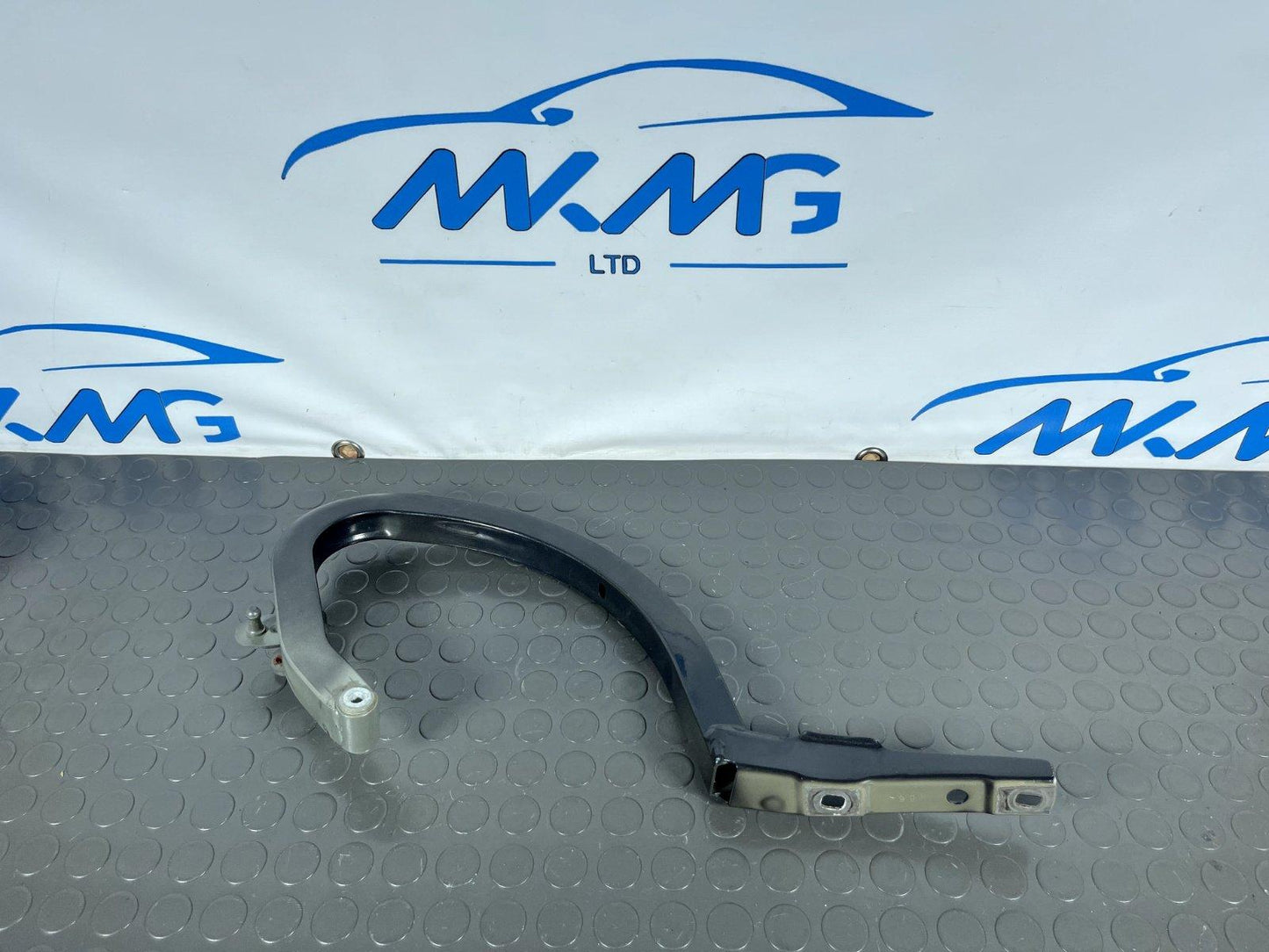 2017 BMW 4 SERIES F32 M-SPORT GENUINE REAR LEFT TAILGATE HINGE IN GREY B39