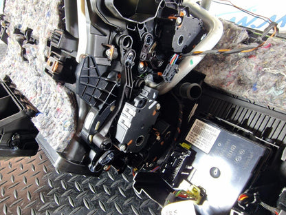MERCEDES-BENZ C-CLASS C250D W205 HEATER MATRIX CORE & A/C CONTROL MODULE ECU