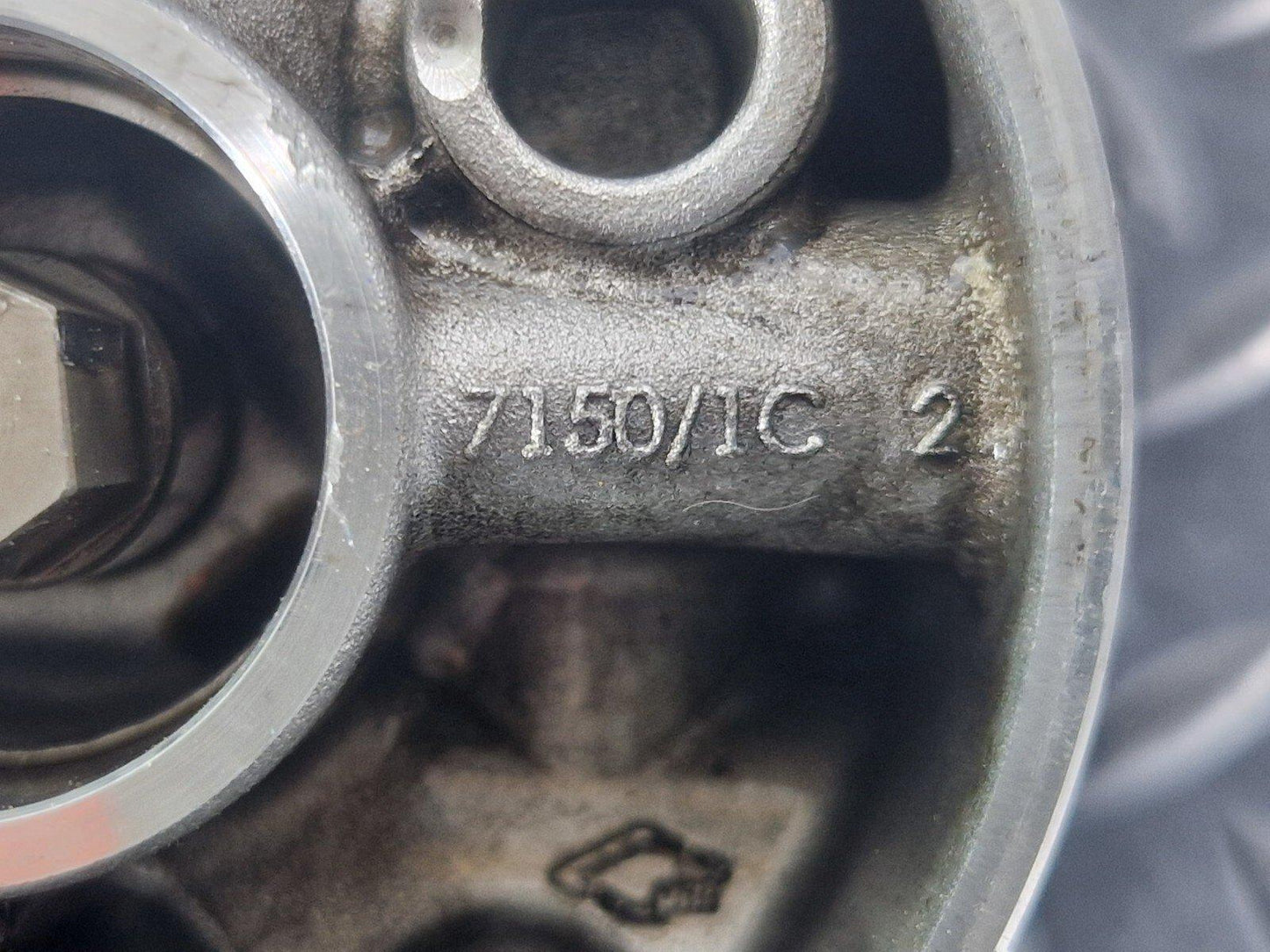 14-21 MERCEDES-BENZ C-CLASS C250D W205 OEM OIL PUMP A6511802801