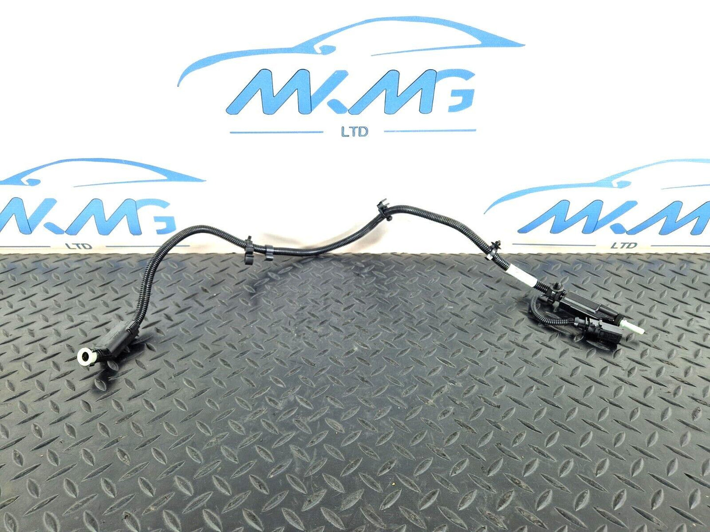 16-19 AUDI A4 AVANT B9 S-LINE OEM ADBLUE TRANSFER LINE 8W0131960