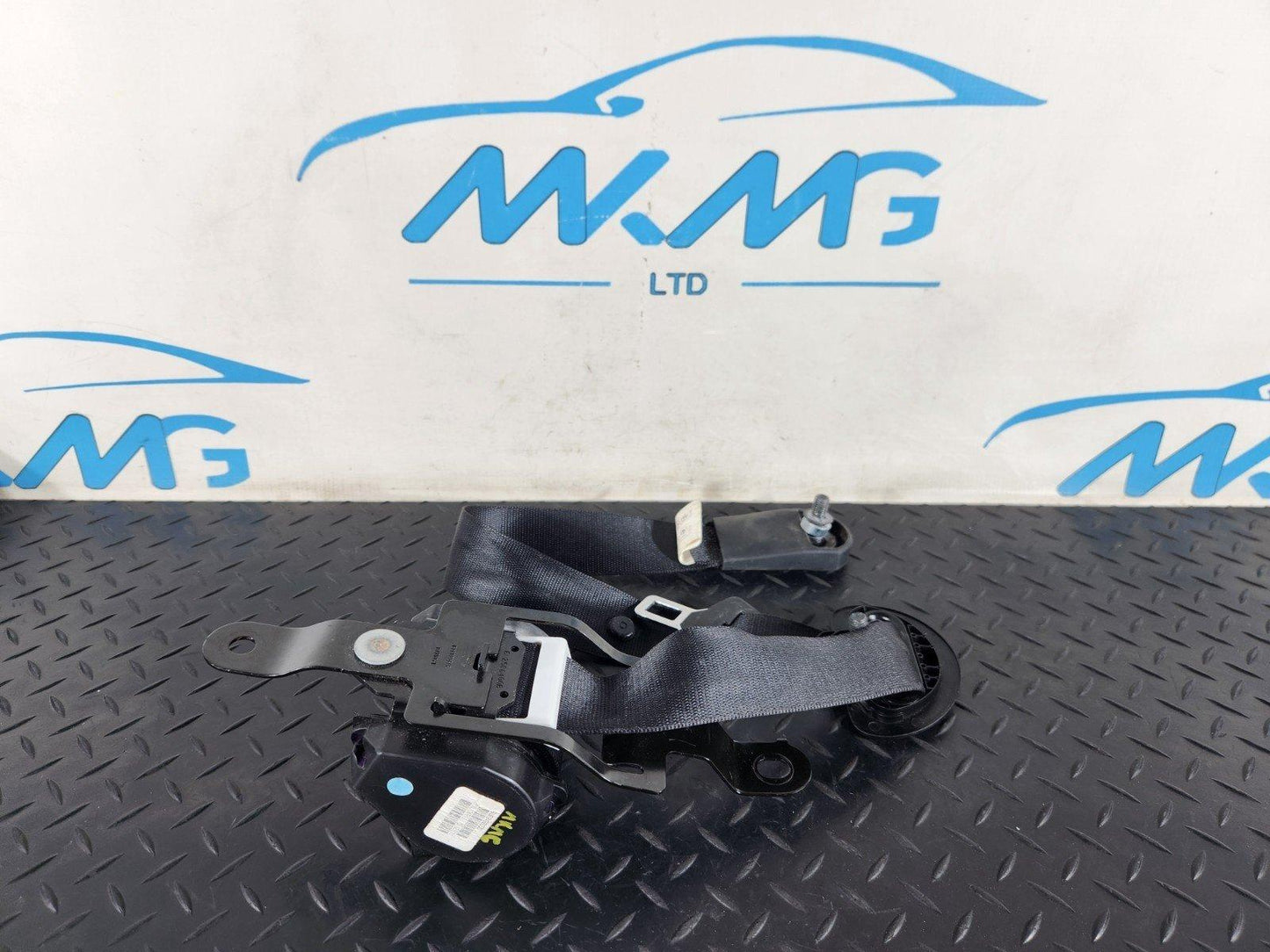 BMW X5 E70 SEAT BELT REAR RIGHT DRIVER SIDE 606345600C 602506400B
