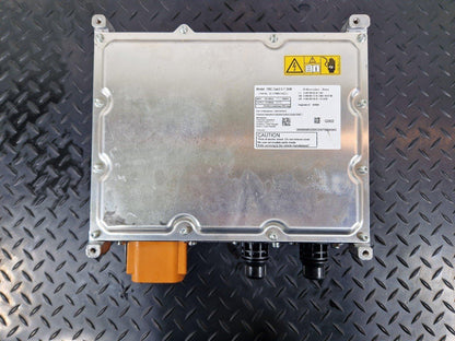 19-ON MERCEDES BENZ CLA C118 HYBRID BATTERY VOLTAGE CONVERTER A0009006520