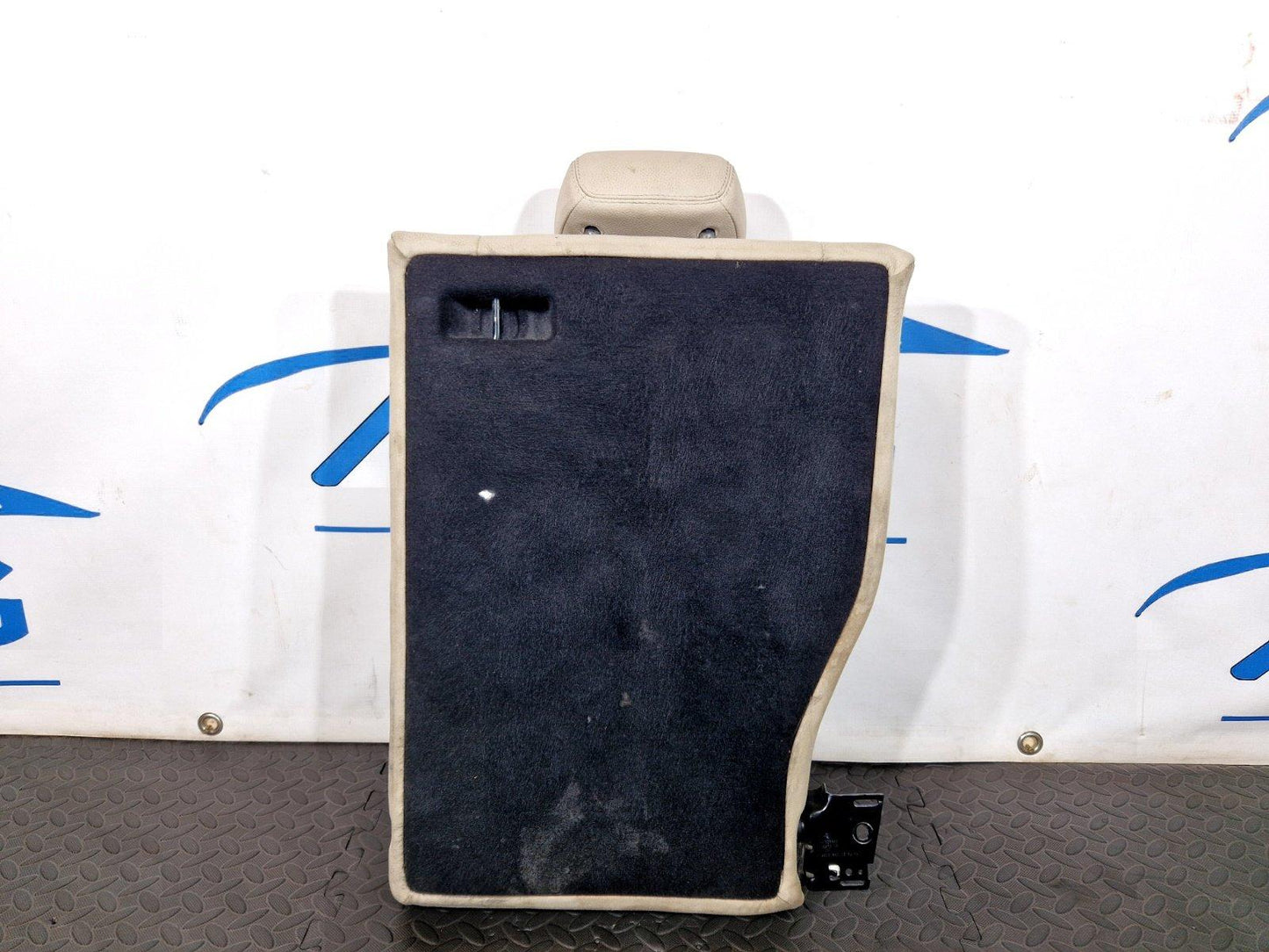 14-21 MERCEDES C CLASS SALOON W205 REAR RIGHT O/S LEATHER SEAT BACKREST BEIGE