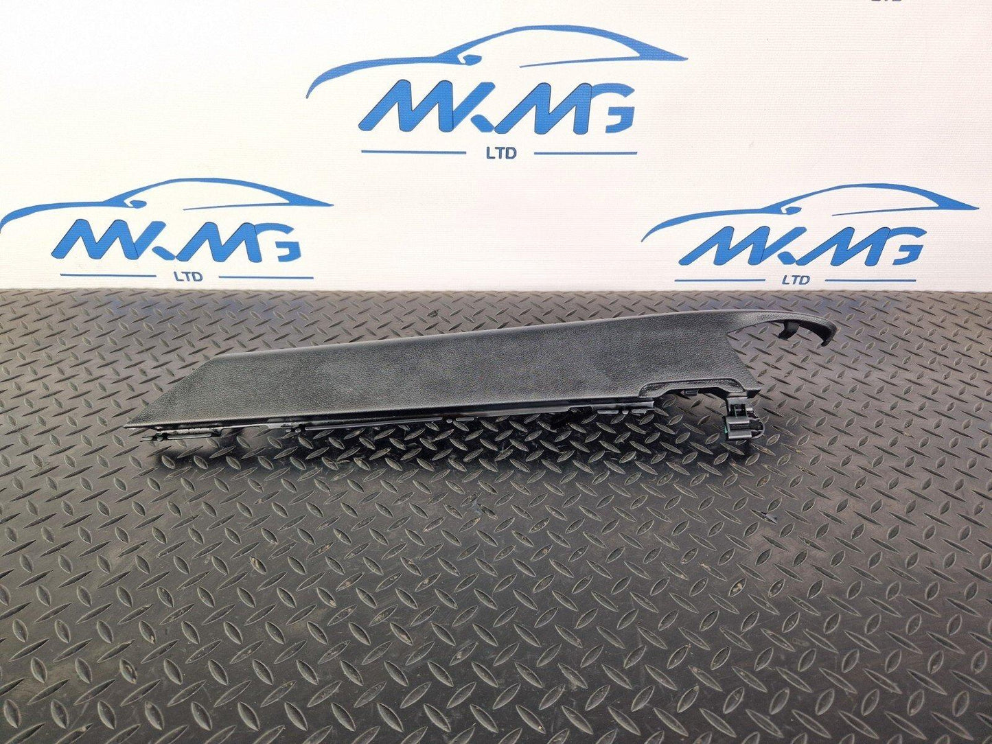 14-21 MERCEDES BENZ C220d W205 LEFT BOOT TRIM PANEL COVER A2056900344