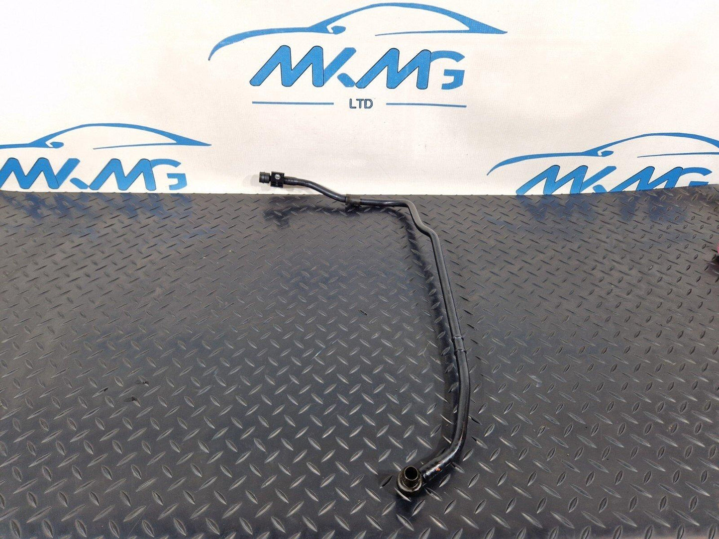 19-ON MERCEDES BENZ CLA C118 VACUUM HOSE PIPE A1774301800