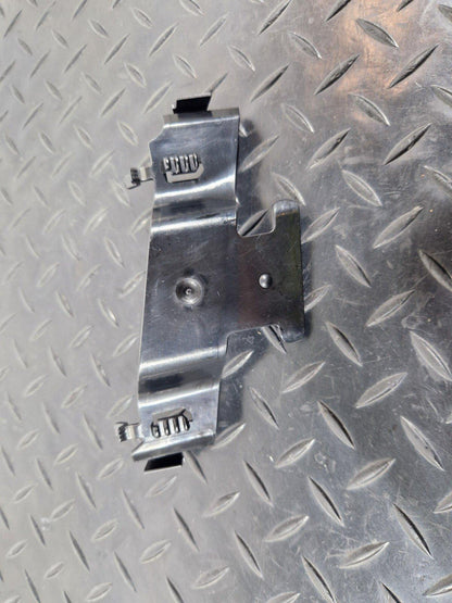 16-19 AUDI A4 AVANT B9 S-LINE PILLAR SEAT BELT GUIDE GUIDE BRACKET 8W0867192