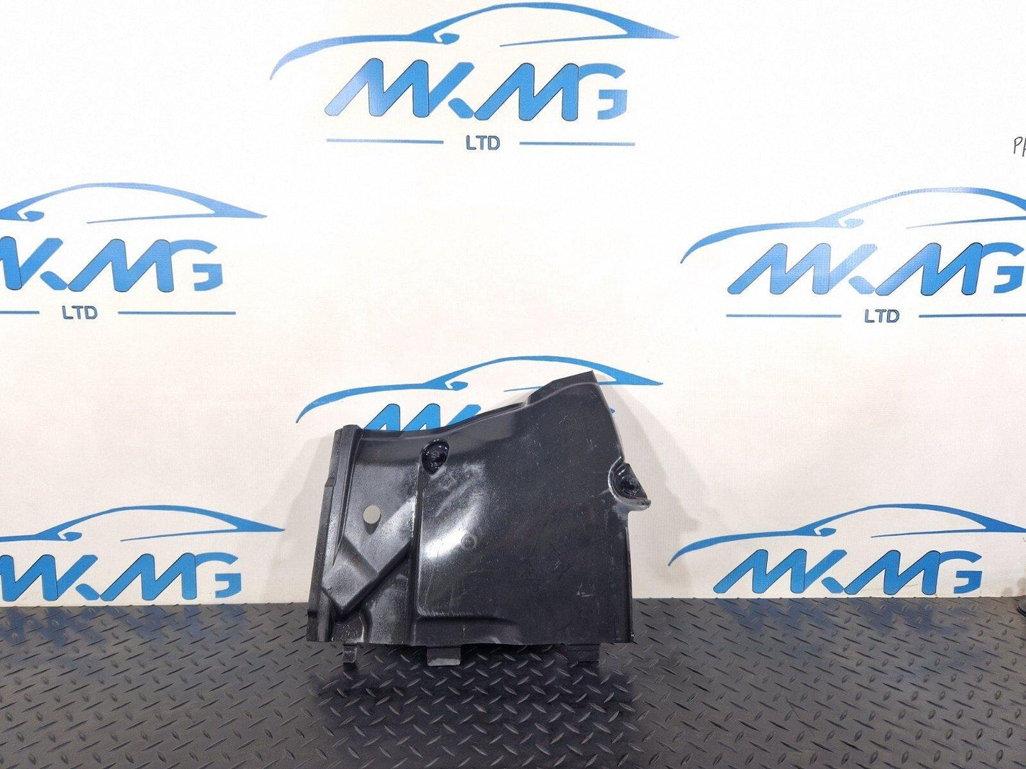 16-24 AUDI A5 F5 CONVERTIBLE FRONT RIGHT UNDERBODY COVER GUARD TRIM 8W7825202A