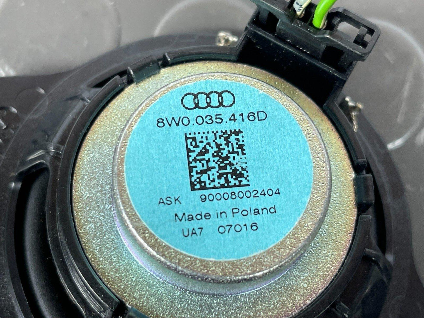 16-19 AUDI A4 B9 GENUINE FRONT RIGHT DASHBOARD SPEAKER 8W0035416D