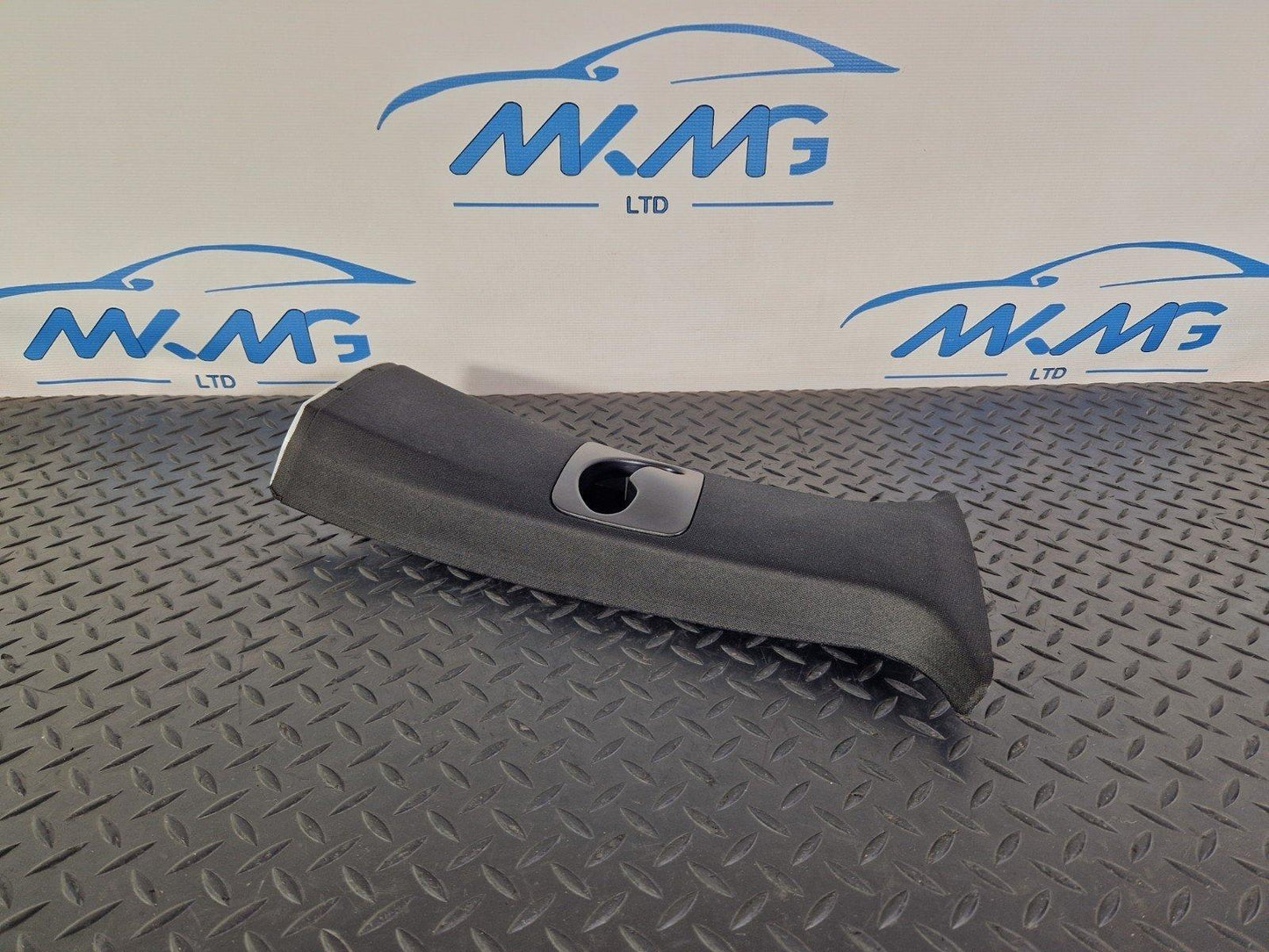 10-13 BMW X5 E70 LCI GENUINE UPPER RIGHT O/S B COLUMN TRIM 7129752