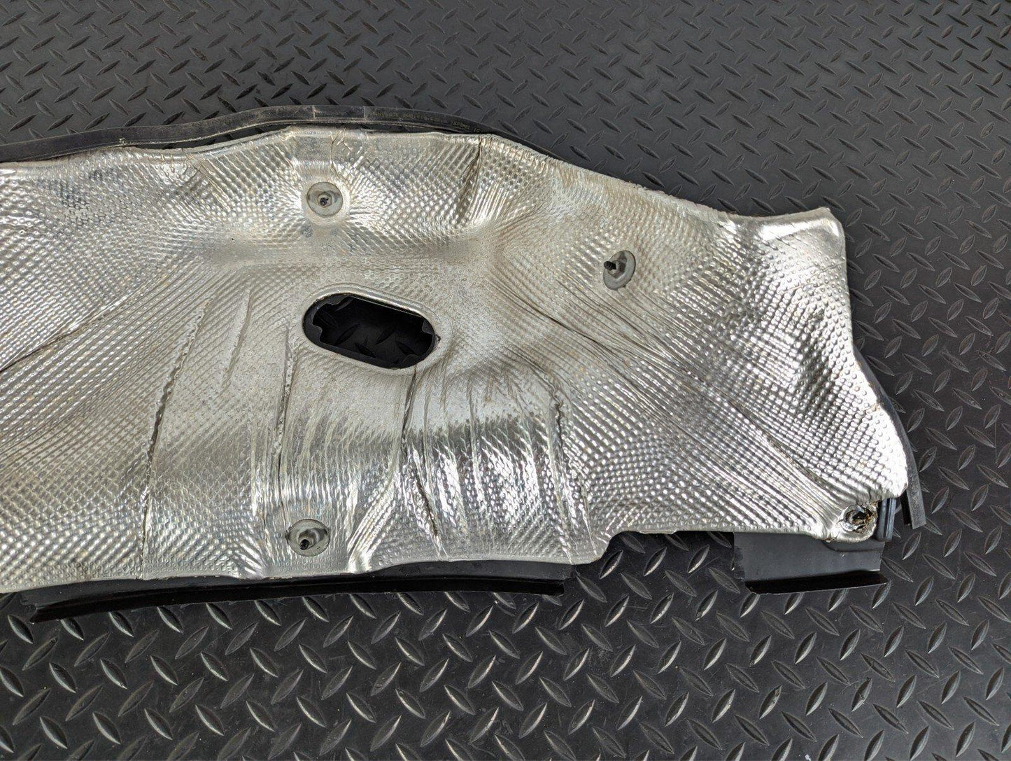 16-19 AUDI A4 B9 GENUINE OEM BULKHEAD FIREWALL HEAT PROTECTION SHIELD 8W0819523C