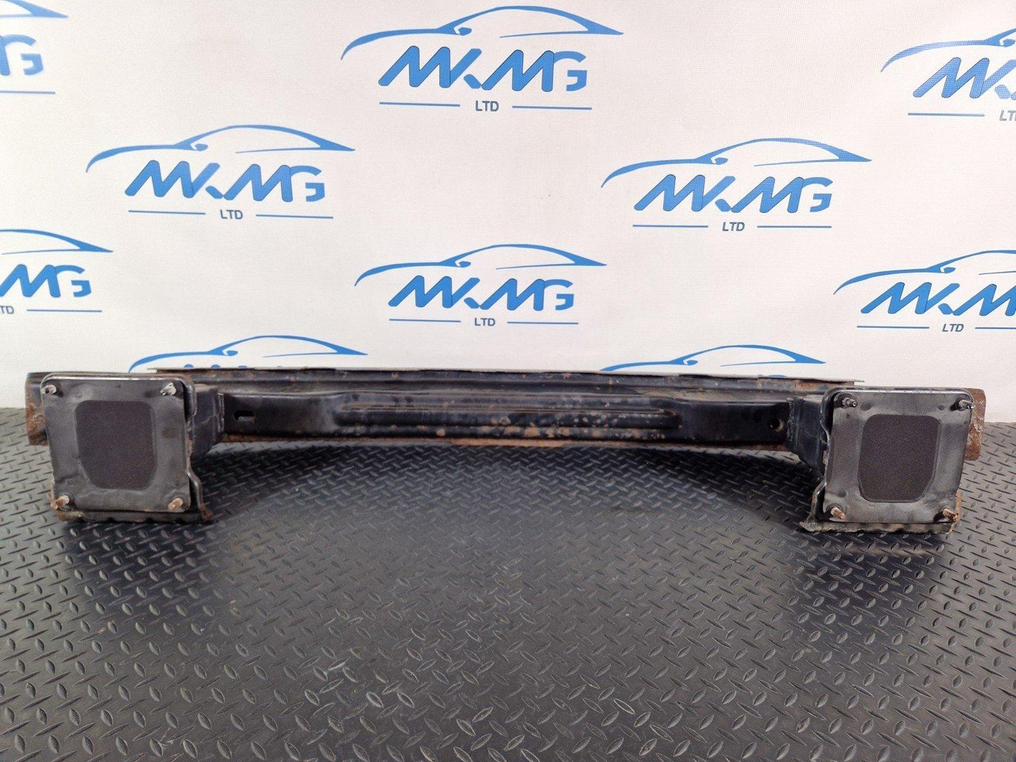11-19 MERCEDES BENZ ML W166 GENUINE REAR CRASH BAR A1666104200