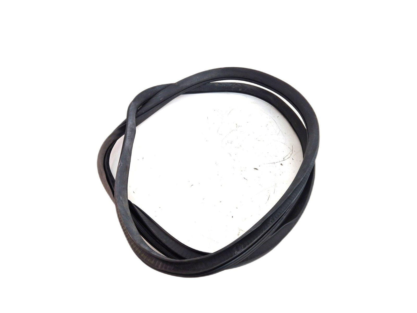 MERCEDES-BENZ C W205 C CLASS FRONT LEFT DOOR SEAL RUBBER A2056970051
