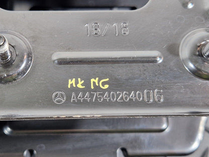 14-23 MERCEDES BENZ VITO W447 GENUINE BATTERY TRAY HOLDER BRACKET A4475402640