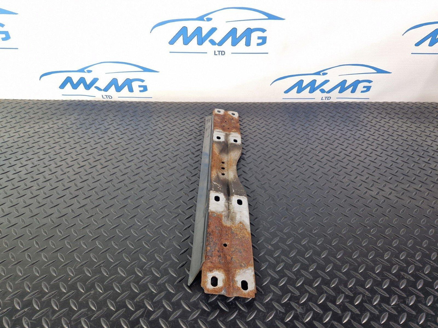 12-18 AUDI A6 C7 GENUINE OEM UNDERBODY FLOOR PLATE CONNECTING STRUT 4G0803183