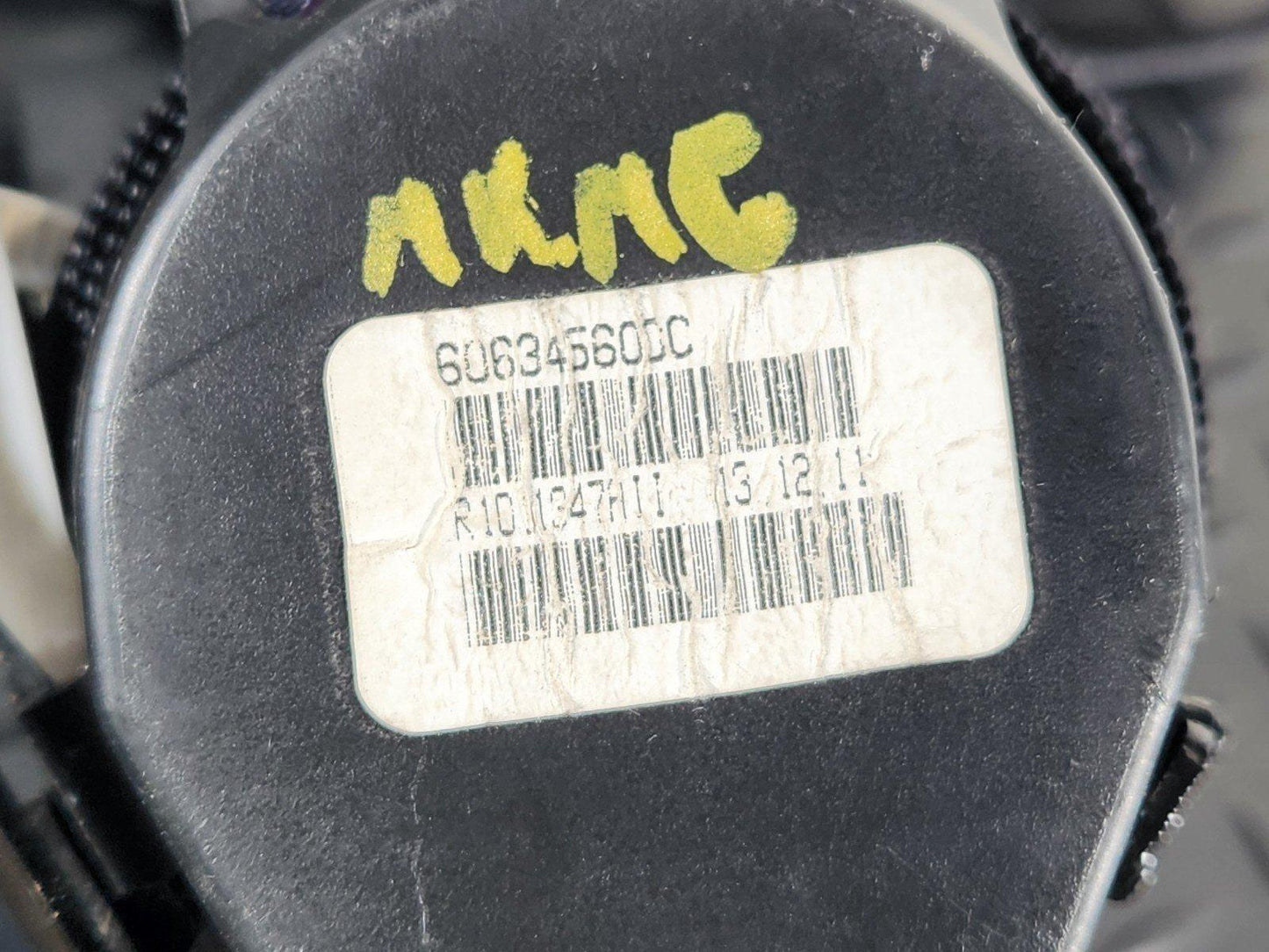 BMW X5 E70 SEAT BELT REAR RIGHT DRIVER SIDE 606345600C 602506400B