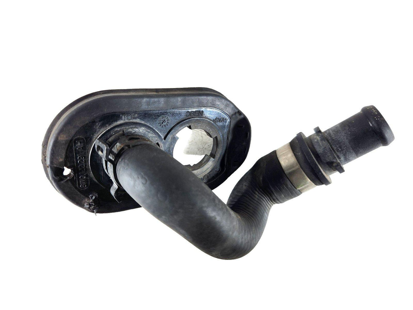 16-19 AUDI A4 B9 GENUINE OEM AIR CON HEATER COOLANT HOSES & GROMMET 8W0122291AH
