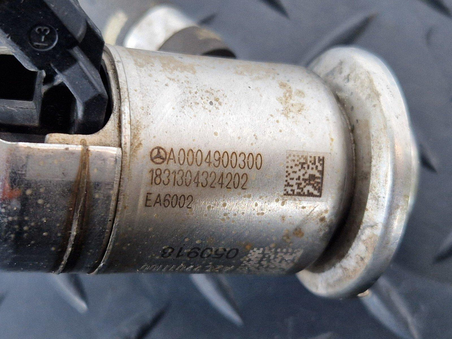 18-ON MERCEDES BENZ SPRINTER W907 W910 GENUINE ADBLUE INJECTOR A9104930000